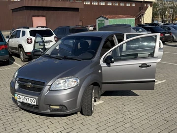 Авто Chevrolet Aveo 2011 № 8700618