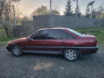 Авто Opel Omega 1993 № 8700645
