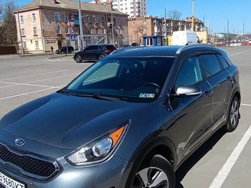 Авто KIA Niro 2017 № 8700730