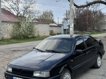 Авто Volkswagen Passat Sedan 1991 № 8700857