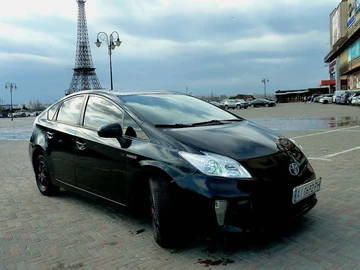 Авто Toyota Prius 2012 № 8700956