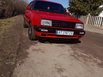 Авто Volkswagen Golf 1989 № 8700987