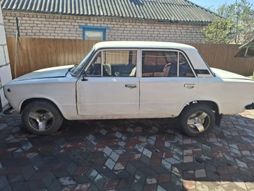 Авто ВАЗ 2101 1974 № 8701004