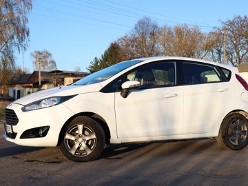 Авто Ford Fiesta 2015 № 8701009