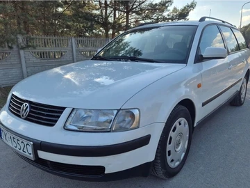 Авто Volkswagen Passat Sedan 1997 № 8701145