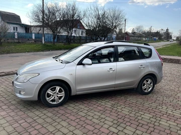 Авто Hyundai I30 2008 № 8701147