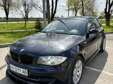 Авто BMW 1 Серия 2009 № 8701236