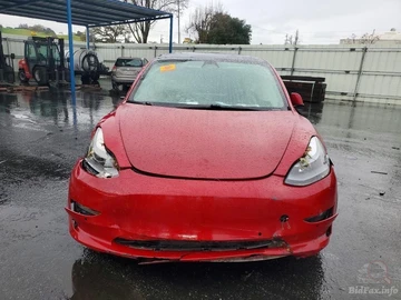 Авто Tesla Model 3 2021 № 8701418