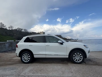 Авто Volkswagen Touareg 2011 № 8701430