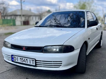 Авто Mitsubishi Lancer 1995 № 8701440