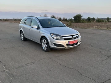 Авто Opel Astra 2010 № 8701464