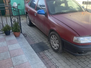 Авто Opel Vectra 1990 № 8701550