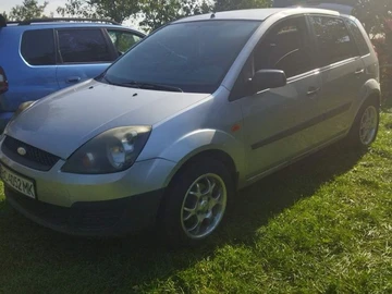 Авто Ford Fiesta 2007 № 8701590