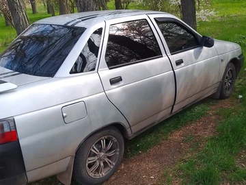 Авто ВАЗ 2110 2002 № 8701985