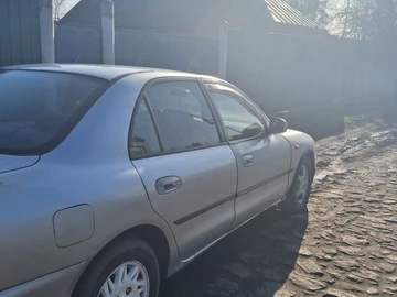 Авто Mitsubishi Galant 1993 № 8702249