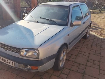 Авто Volkswagen Golf 1995 № 8702255