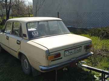 Авто ВАЗ 2101 1982 № 8702259