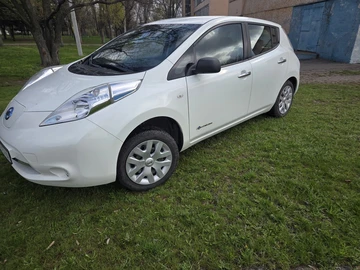 Авто Nissan Leaf 2016 № 8702277