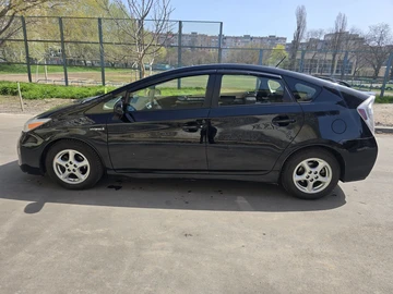 Авто Toyota Prius 2013 № 8702392