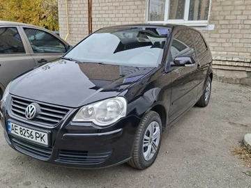 Авто Volkswagen Polo 2006 № 8702397