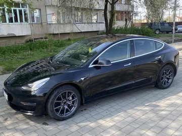 Авто Tesla Model 3 2018 № 8702405