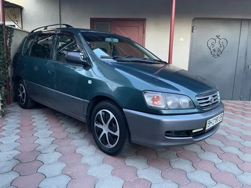 Авто Toyota Picnic 1998 № 8702421