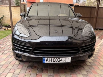 Авто Porsche Cayenne 2012 № 8702441