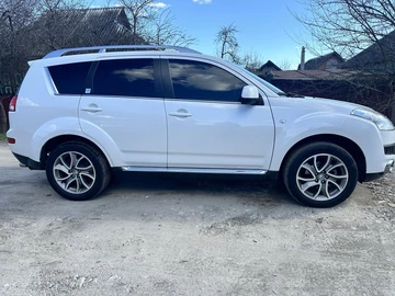 Авто Citroen C-Crosser 2012 № 8702449