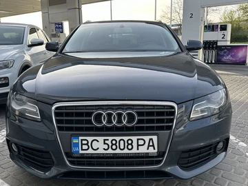 Авто Audi A4 2010 № 8702626