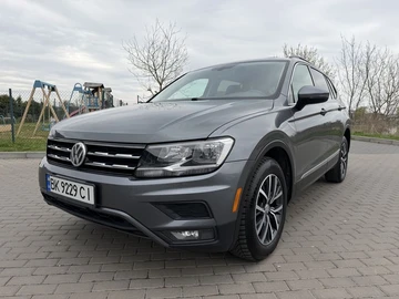 Авто Volkswagen Tiguan 2017 № 8702786