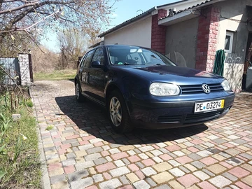 Авто Volkswagen Golf 2003 № 8702834