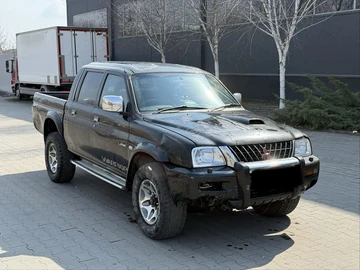 Авто Mitsubishi L 200 2005 № 8703038