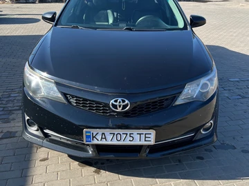 Авто Toyota Camry 2013 № 8703046