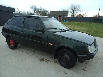 Авто ЗАЗ 1102 2001 № 8703226