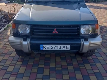 Авто Mitsubishi Pajero 1993 № 8703313