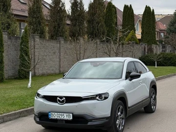 Авто Mazda 121 2020 № 8703315