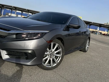 Авто Honda Civic 2017 № 8703410