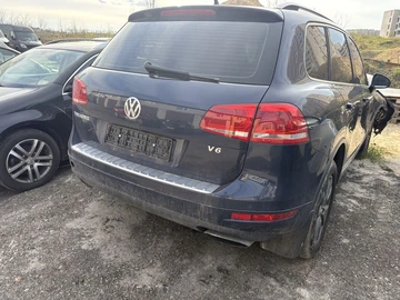 Авто Volkswagen Touareg 2010 № 8703445