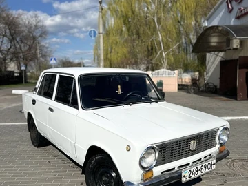 Авто ВАЗ 2101 2000 № 8703465