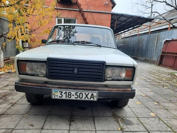 Авто ВАЗ 2107 1996 № 8703483