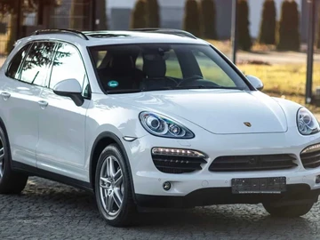 Авто Porsche Cayenne S 2015 № 8703512