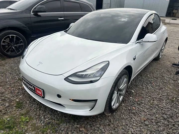 Авто Tesla Model 3 2019 № 8703682