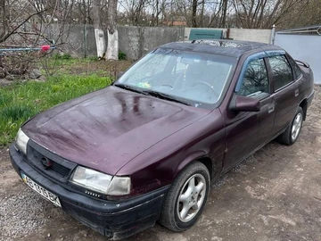 Авто Opel Vectra 1992 № 8703699
