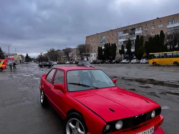 Авто BMW 3 Серия 1990 № 8703711