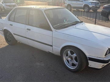 Авто BMW 3 Серия 1985 № 8703852