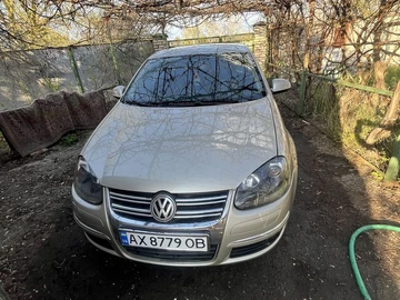 Авто Volkswagen Jetta 2005 № 8703909