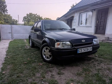 Авто Ford Escort 1988 № 8703927