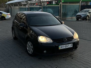 Авто Volkswagen Golf 2007 № 8704080