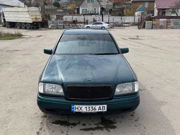 Авто Mercedes Mb 1997 № 8704126