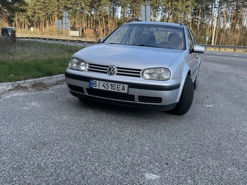 Авто Volkswagen Golf 2001 № 8704151
